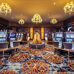 Beddable Unit By The Excalibur Casino Strip Aparthotel